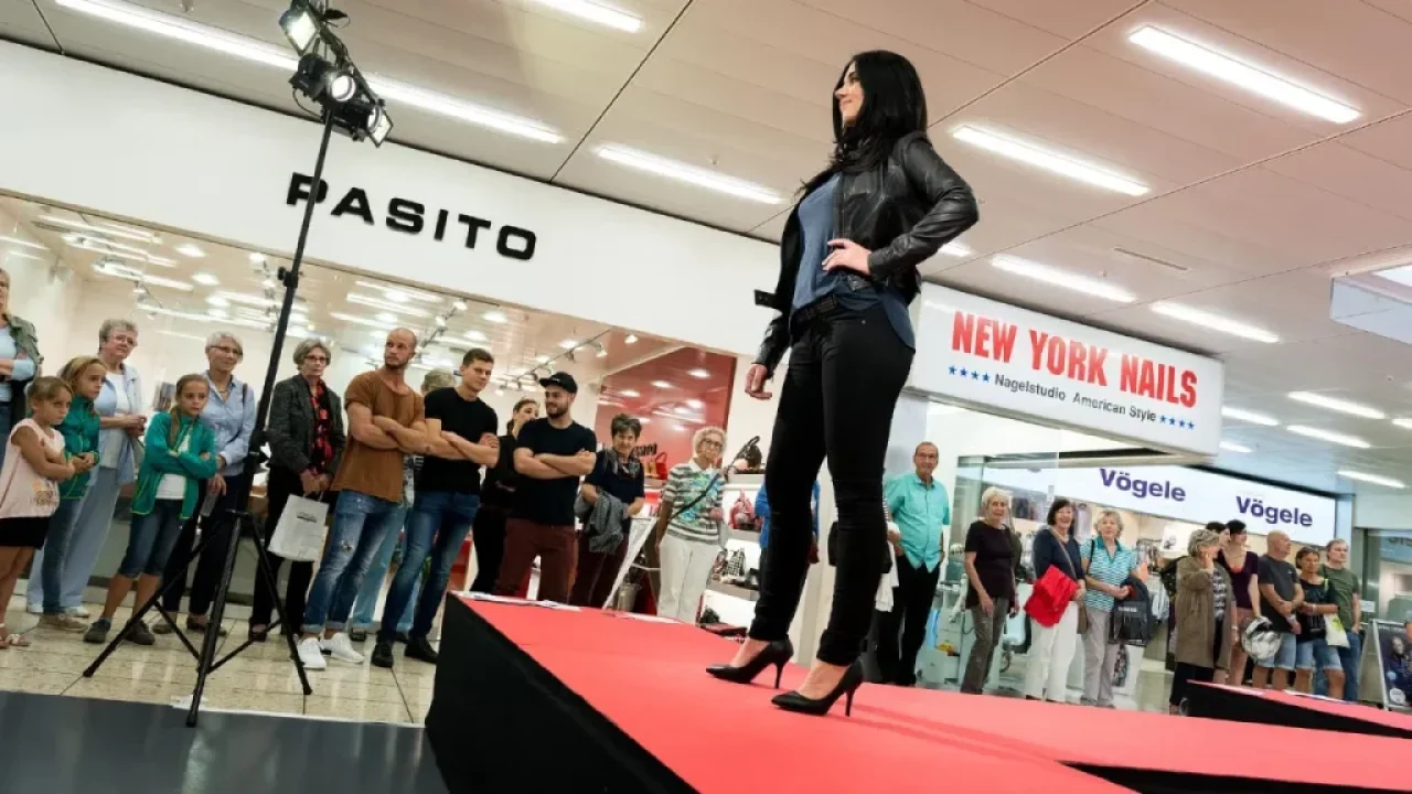 Uschter77_B_08_desktop_20220512_k_msr