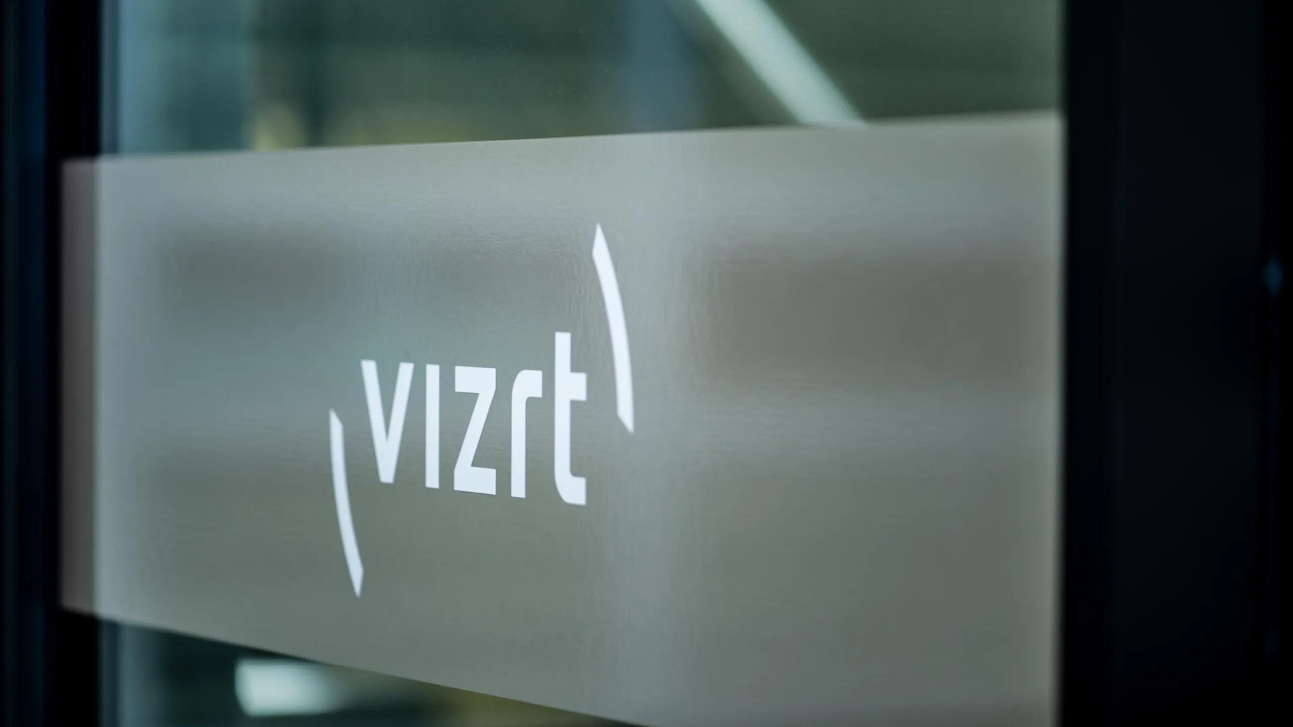 DinoCenter_S_06_Desktop_20241217_m_ler